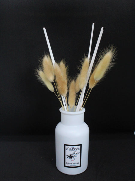 Natural Bunny Tail Diffuser Set